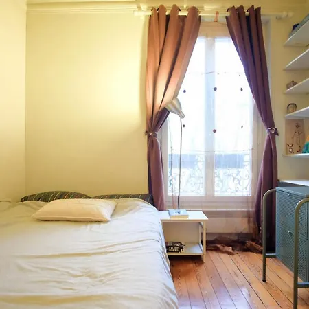 شقة Apartment Near Buttes-Chaumont Park باريس